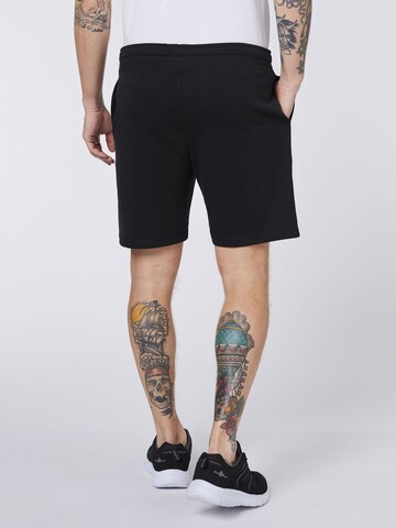 UNCLE SAM Regular Shorts in Schwarz