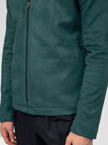 Antioch Between-Season Jacket in Green