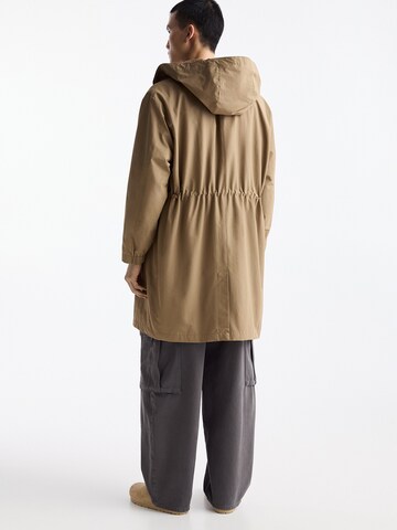 Pull&Bear Between-seasons coat in Beige