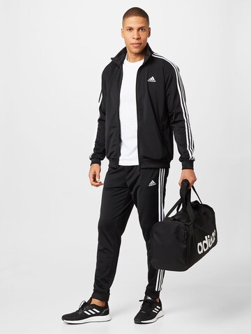 ADIDAS SPORTSWEAR Спортен костюм в черно