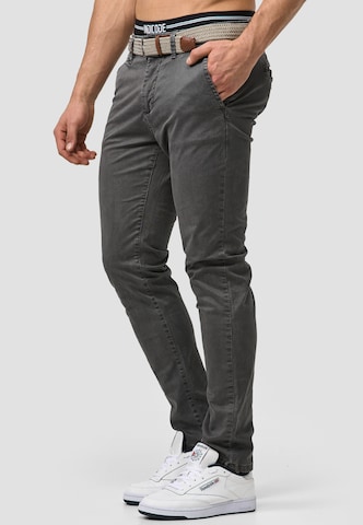 Coupe slim Pantalon chino INDICODE JEANS en gris