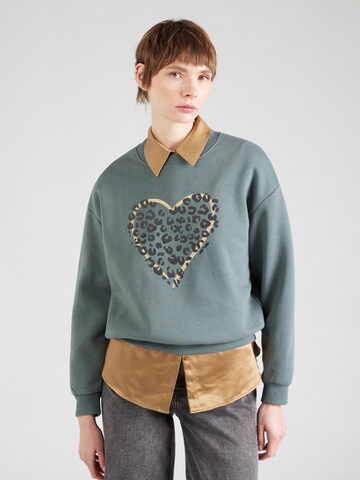 ABOUT YOU Shirt 'Fee' in Green: front