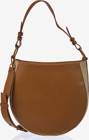 s.Oliver Shoulder Bag in Brown: front