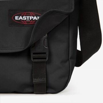 EASTPAK Messenger - Čierna