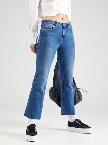 VERO MODA Flared Jeans 'SHEILA' in Blauw: voorkant