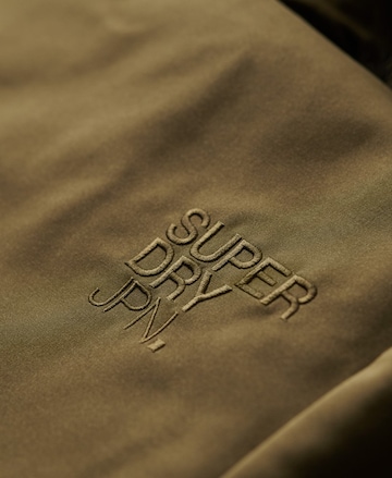 Superdry & Co Зимняя куртка 'Everest' в Зеленый
