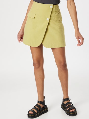 Nasty Gal Skirt in Green: front