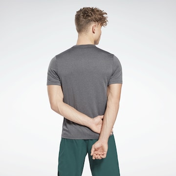 Reebok Regular Fit Funksjonsskjorte i grå