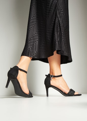 LASCANA Strap Sandals in Black