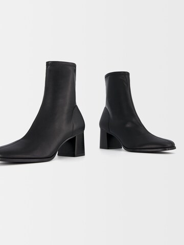 Bottines Bershka en noir