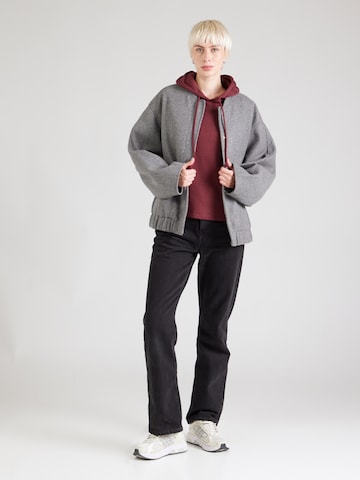 PIECES - Sudadera 'PCCHILLI' en rojo