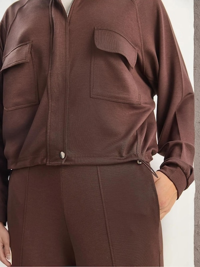 Abito da casa Bianco Lucci di colore cioccolato, Visualizzazione prodotti