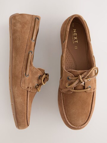 Chaussure à lacets Next en marron