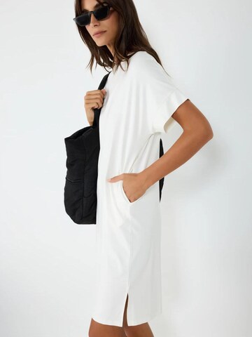 No Matter What Kleid in Weiß