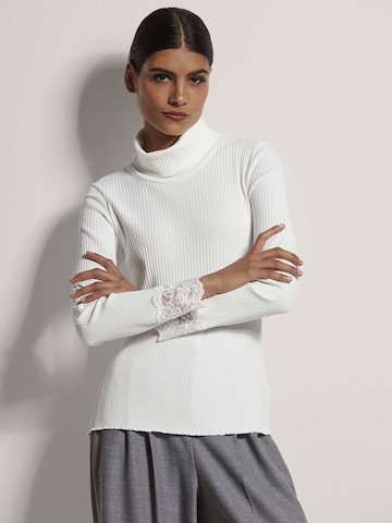 MADELEINE Shirt in Wit: voorkant