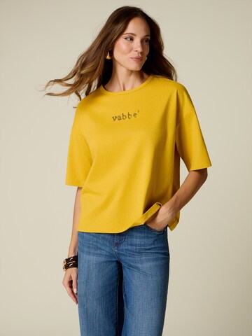 Maglietta di oltre in giallo