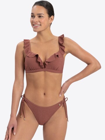 Beachlife Triangle Bikini Top 'Rouge' in Brown