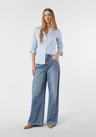 Bluză de la COMMA pe albastru