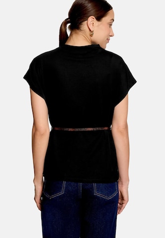 zero Kurzarm-Shirt mit Gürtel in Schwarz