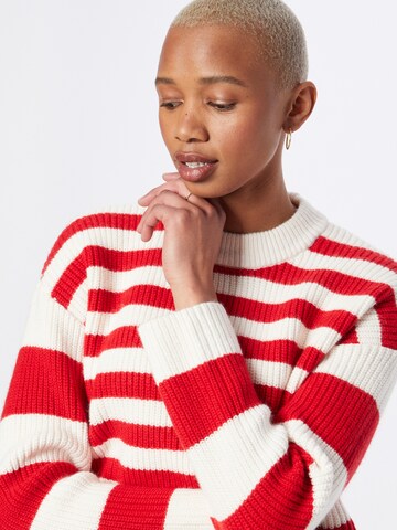 Monki Pullover in Rot