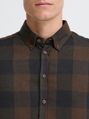 BLEND - Ajuste regular Camisa ' BHOrma ' en marrón