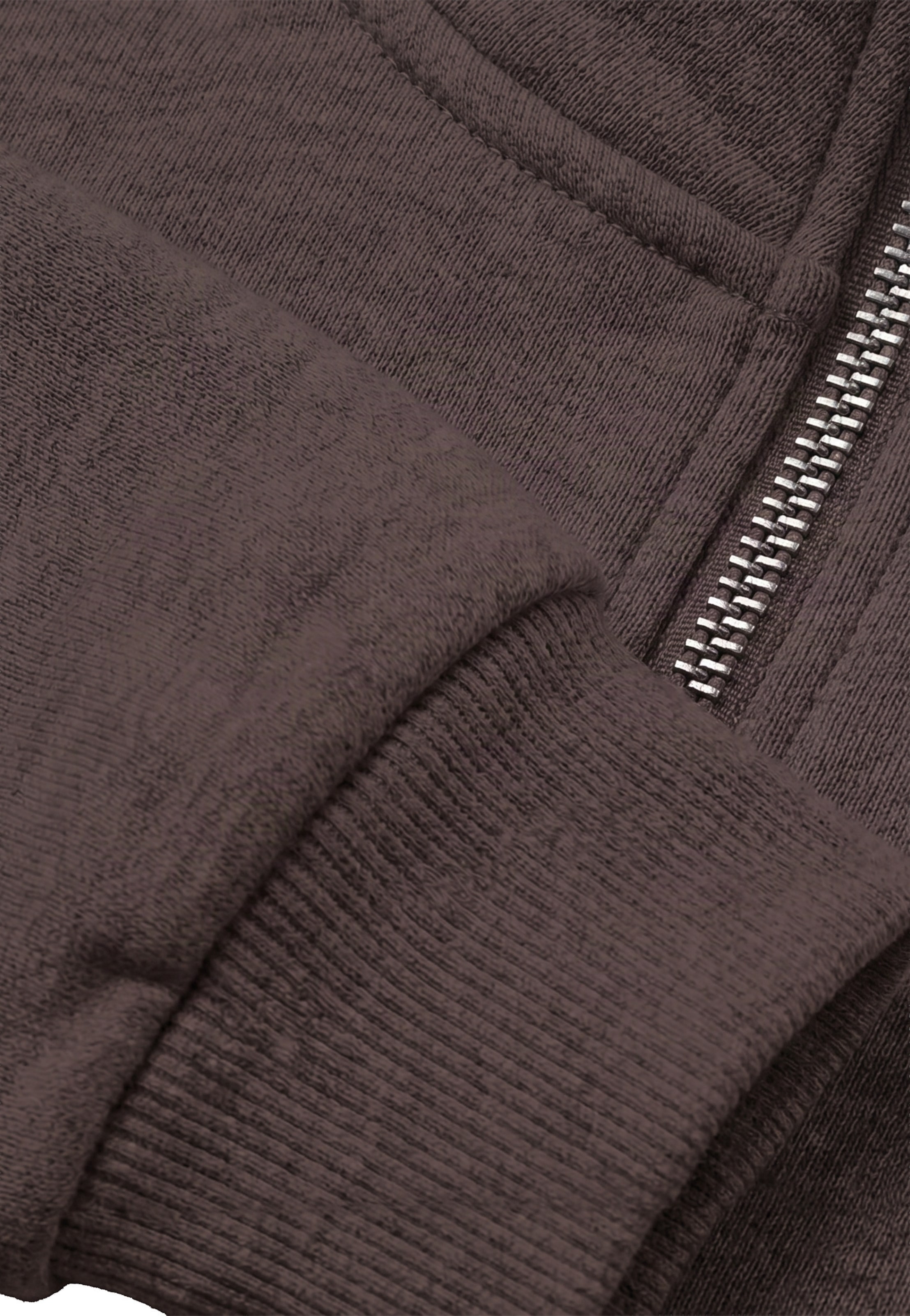 Urban Classics Sweatshirt in Bruin: voorkant