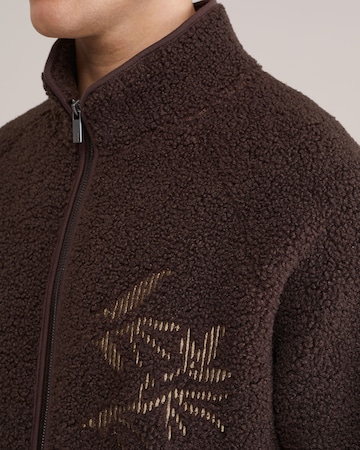 WE Fashion Демисезонная куртка в Коричневый