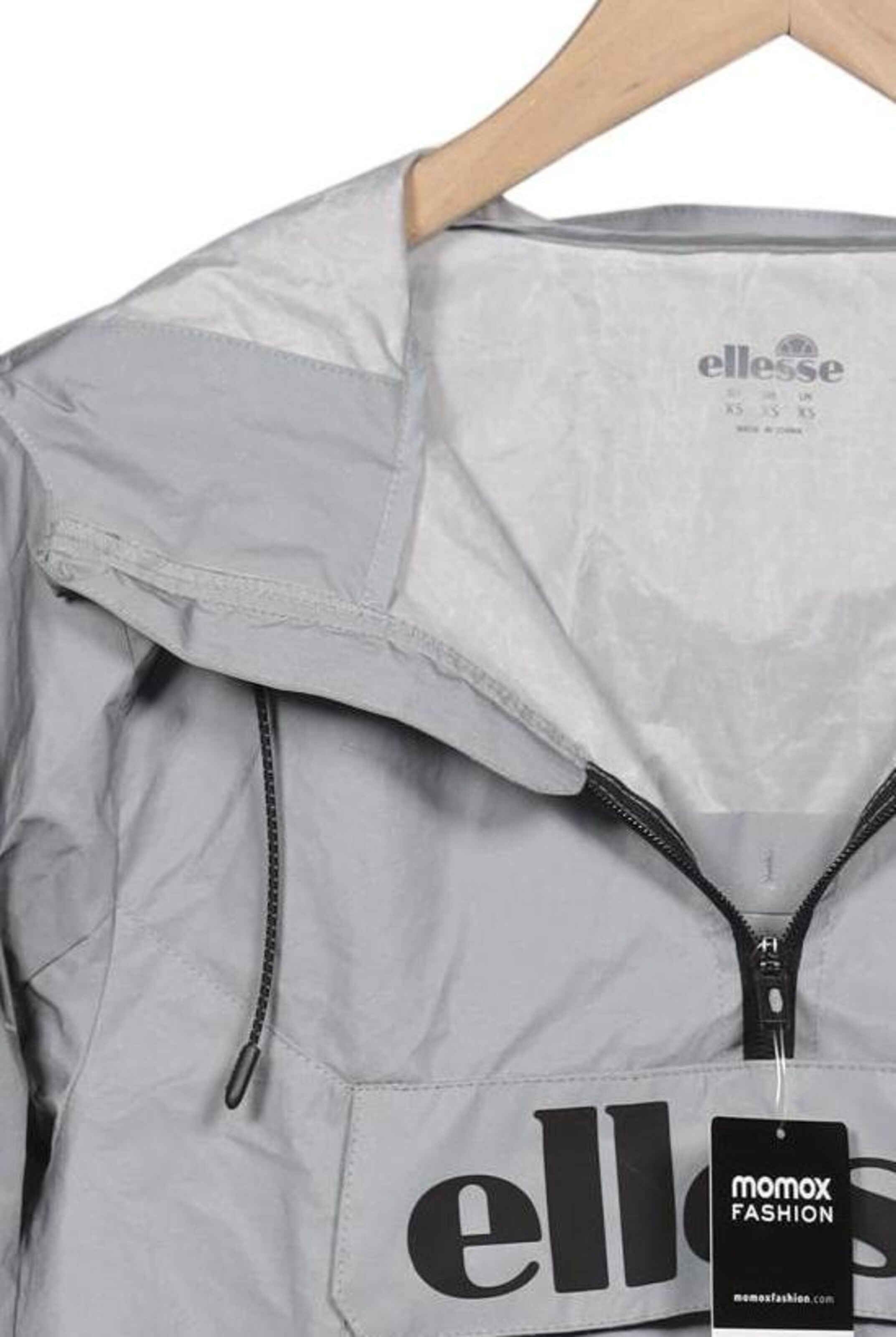 ELLESSE Jacket & Coat in XS in Grey