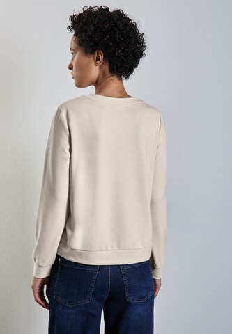 STREET ONE Sweatshirt in Beige