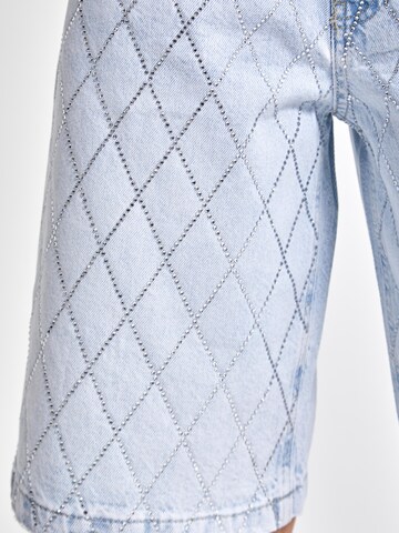 IT'S BASIC Regular Jeans 'Rhinestone Bermuda Denim Short' in Blauw