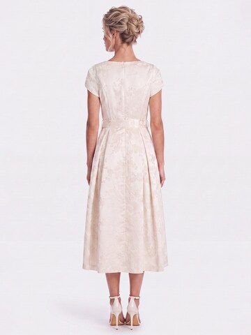 APART Abendkleid in Weiß