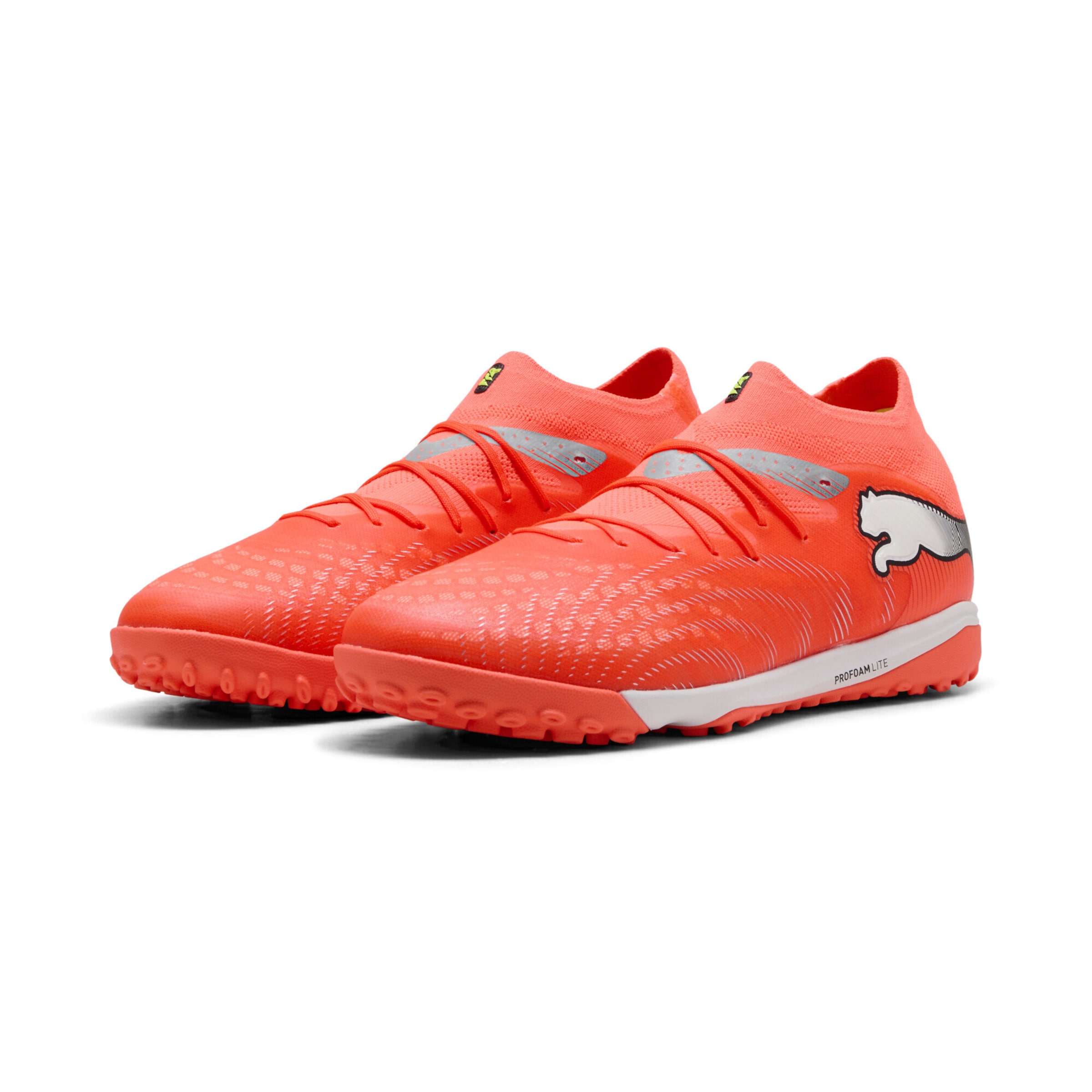 PUMA Soccer shoe 'Future 9 Pro' in Red