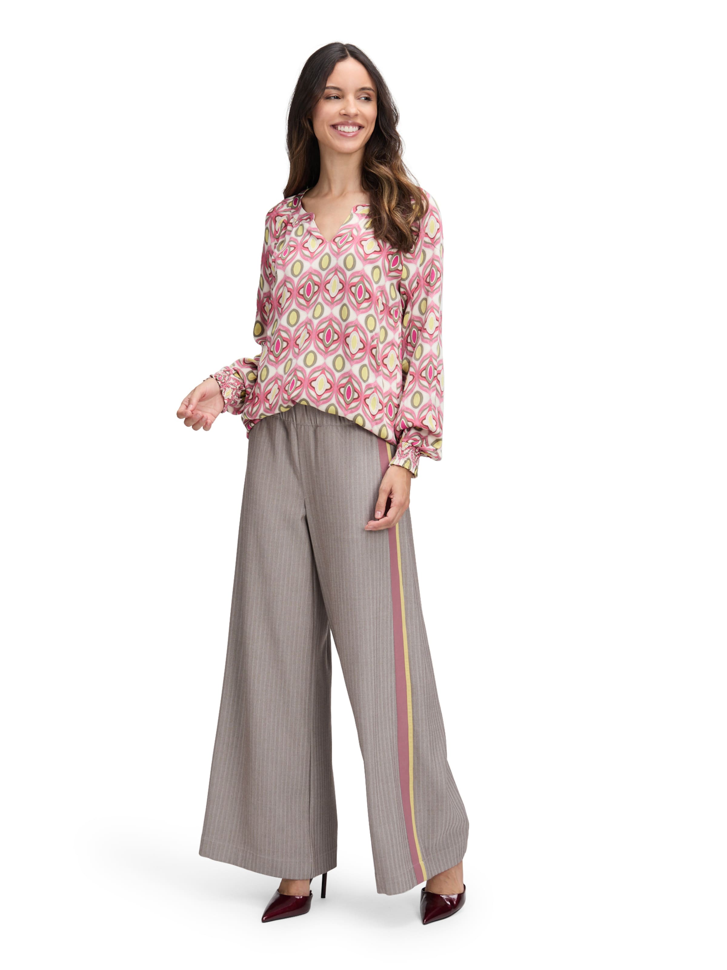 Cartoon Blouse in Geel