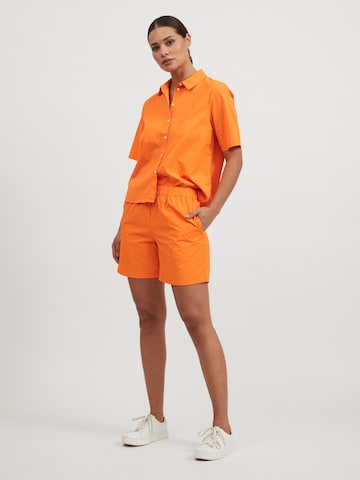 VILA Regular Pleat-front trousers 'Katan' in Orange