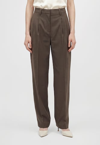 Vero Moda Tall Wide leg Pleat-front trousers 'VMNILA' in Brown: front