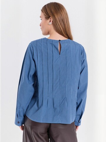 T-shirt ' Soffie ' NORR en bleu : derrière