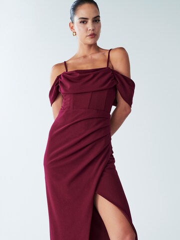 Abito 'Amaliah' di BWLDR in rosso