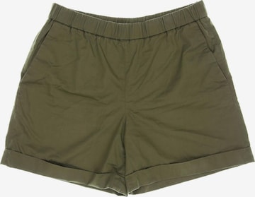 COS Shorts in M in Green: front