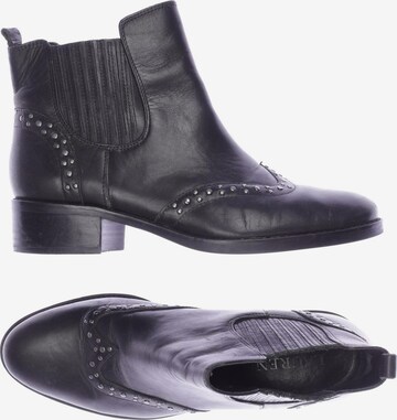 Lauren Ralph Lauren Dress Boots in 38 in Black: front