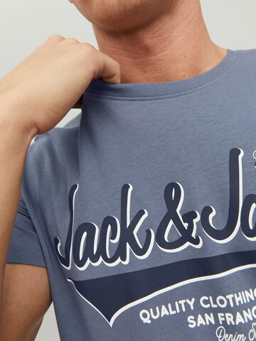 JACK & JONES قميص بلون أزرق