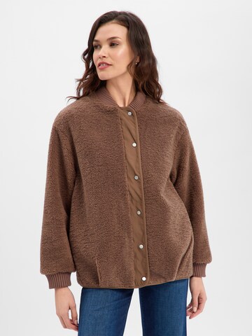 OPUS Between-season jacket 'Hulda' in Brown: front