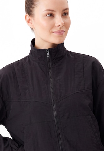 myMo ATHLSR - Chaqueta de entretiempo en negro