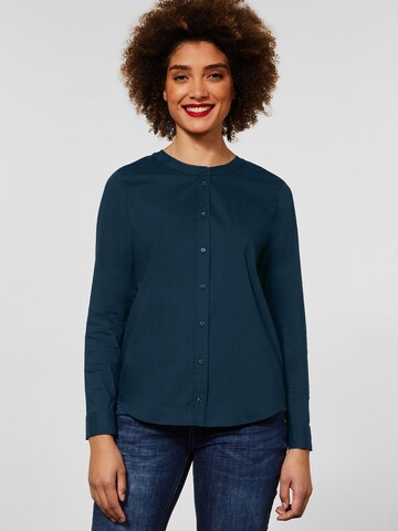 STREET ONE Blouse in Blue: front