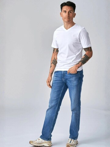 TEESHOPPEN Regular Fit T-shirt ' Basic V ' in Weiß