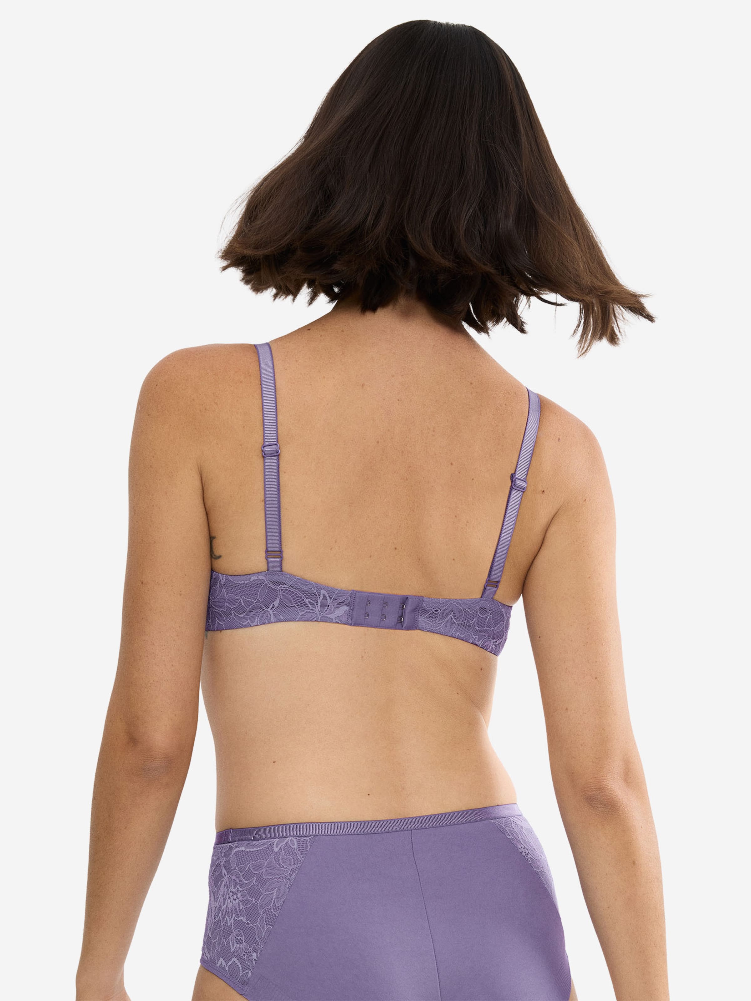 TRIUMPH Klassisch Bügel-BH ' Red Label Amourette Charm ' in Lila
