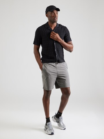 Regular Pantalon chino GAP en noir