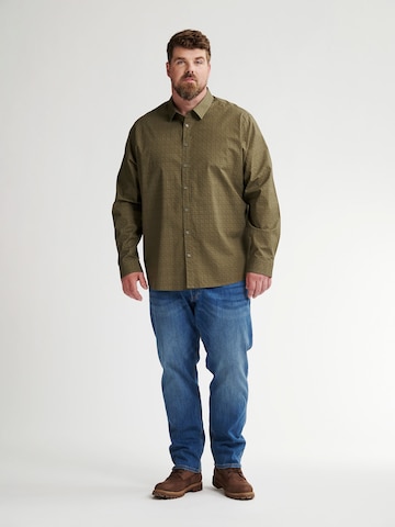 Coupe regular Chemise Petrol Industries en vert