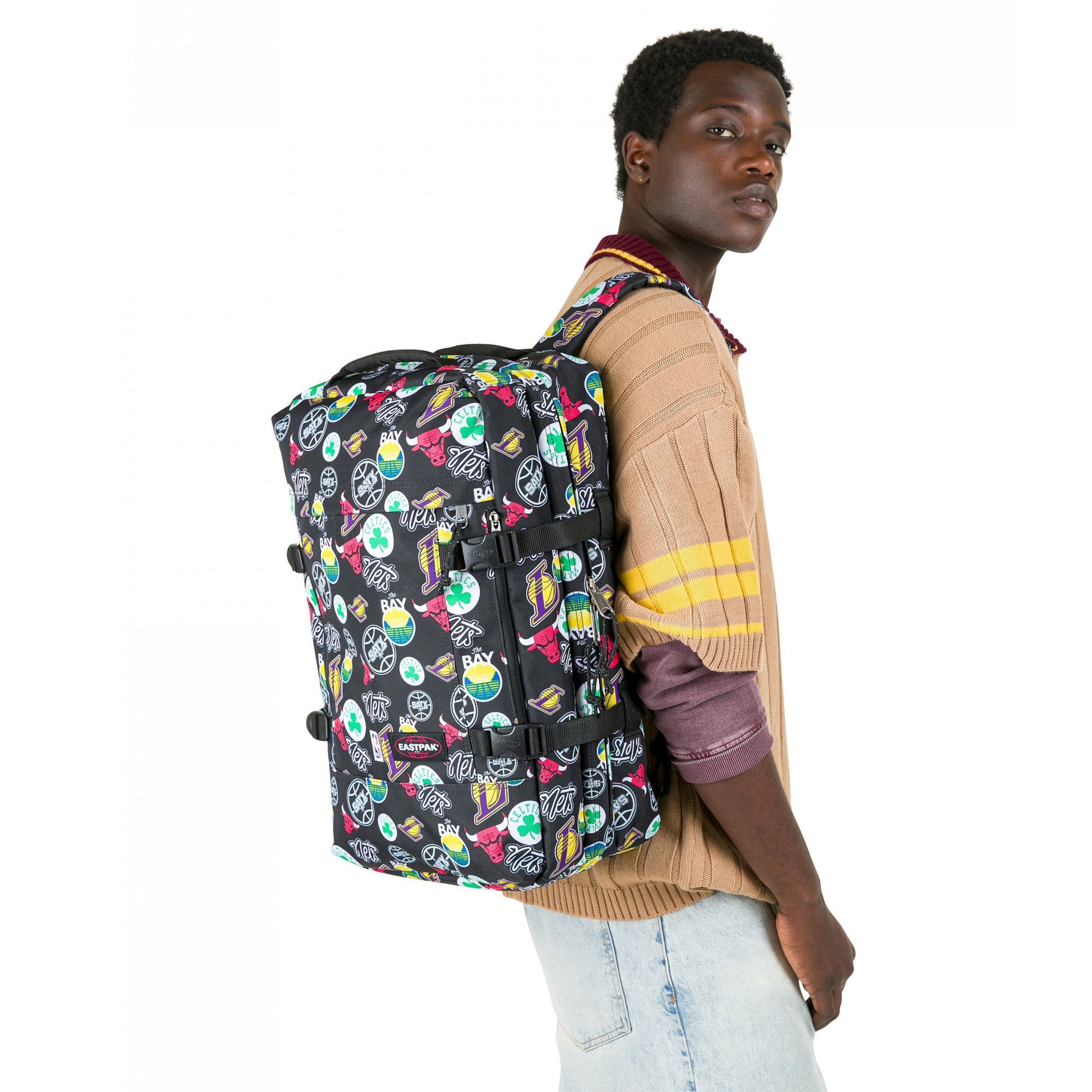 EASTPAK Weekend bag 'Travelpack' in Black