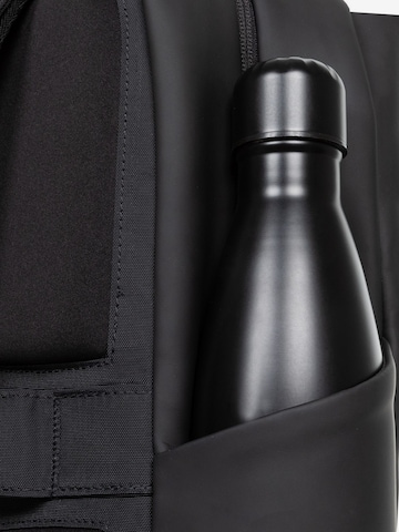 EASTPAK Rucksack 'Tecum F' in Schwarz