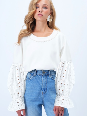 Trend Alaçatı Stili Tröja i beige: framsida